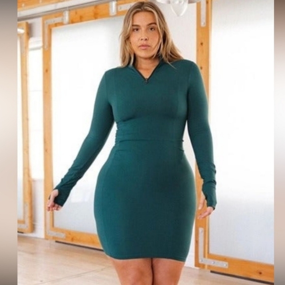 Vitality Tati Dress - Picture 1 of 3